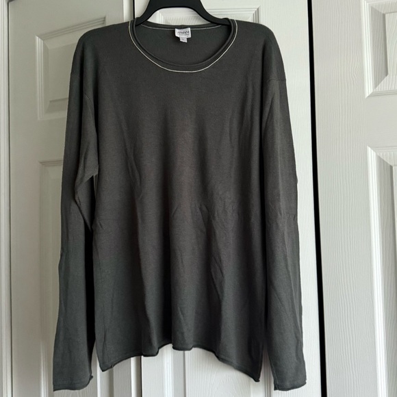 Armani Collezioni Silk Blend Long Sleeve Sweatshirt T-Shirt in Olive - Picture 1 of 4